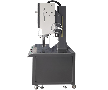 1542塑胶产品焊接现场实拍